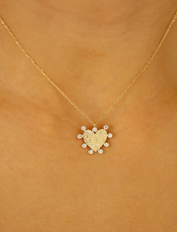 18K Gold Sparkling Zircon Heart Necklace