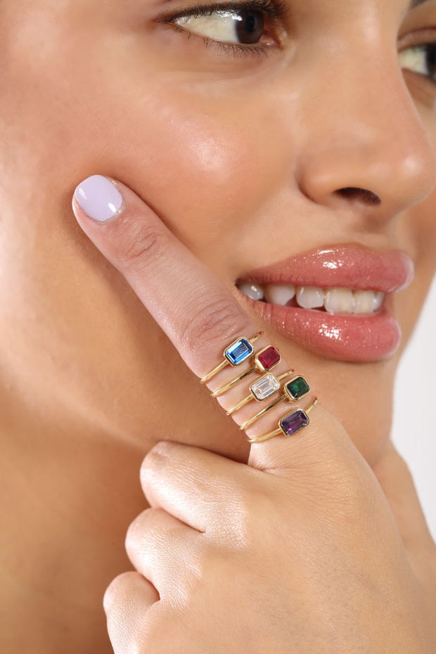 18K Gold Baguette Bezel Stackable Ring