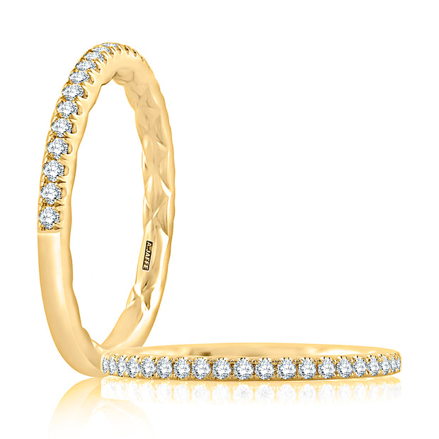 14k Classic Half Pavé Diamond Wedding Band with Quilted Interior