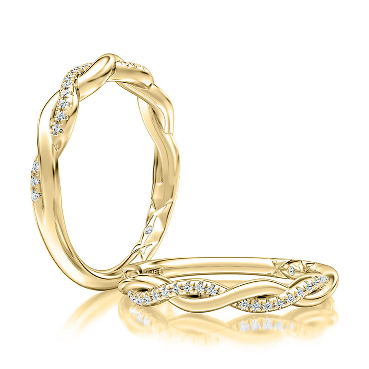 14k Alternating Row Diamond Wedding Band