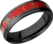 Zirconium 6mm flat band with grooved edges and a 3mm inlay of Realtree APC Red Camo